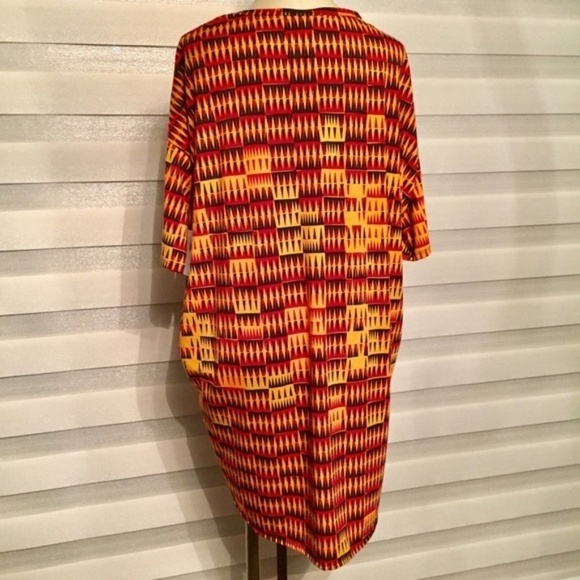 LuLaRoe Irma Print Top S - Picture 3 of 5